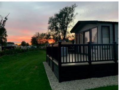 Lavender Lodge سيرني الجنوبية المظهر الخارجي الصورة
